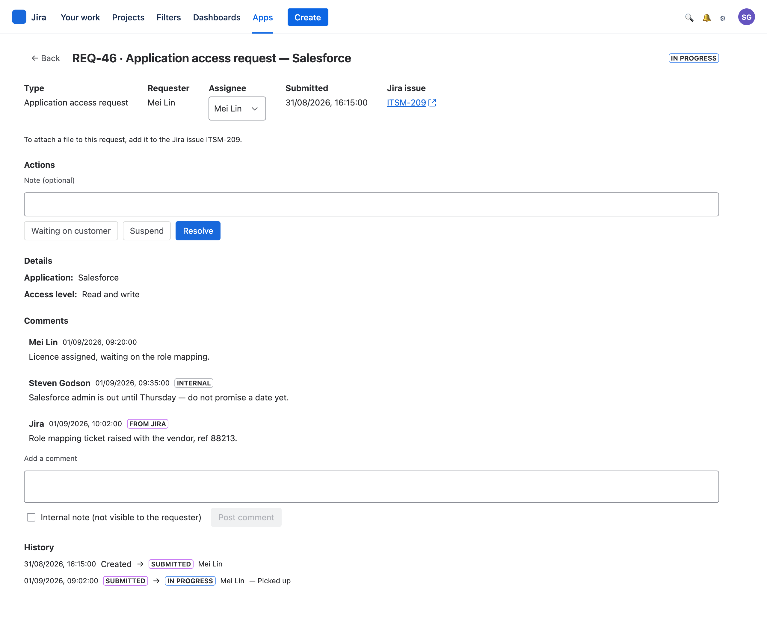 An agent working a request, with transition buttons, public comments, an internal note and a comment mirrored from Jira